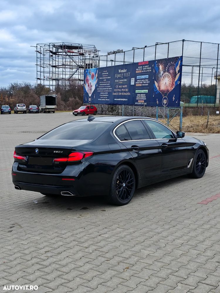 BMW Seria 5 520d Aut. Luxury Line - 5