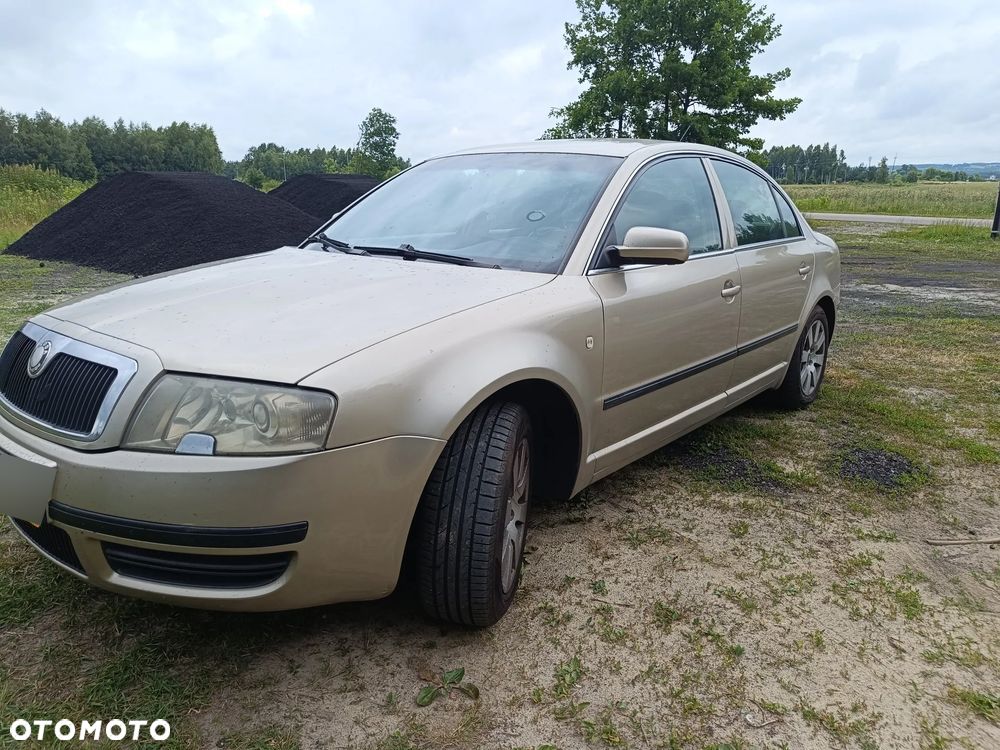 Skoda Superb 1.9 TDI Prestige - 1