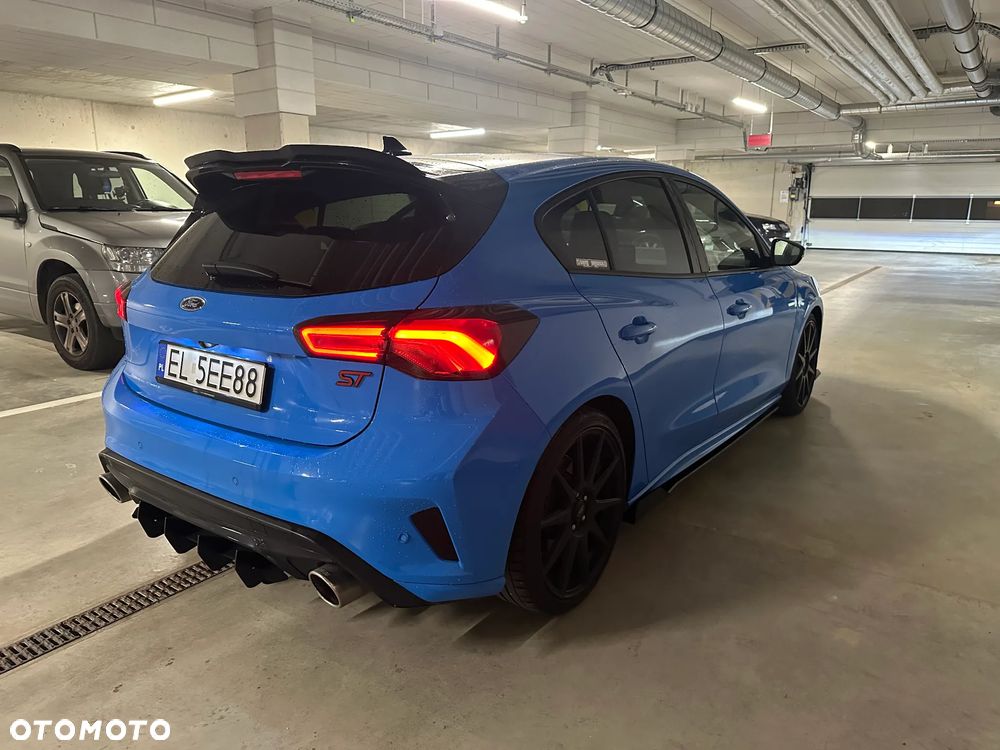 Ford Focus 2.3 EcoBoost ST Edition - 18