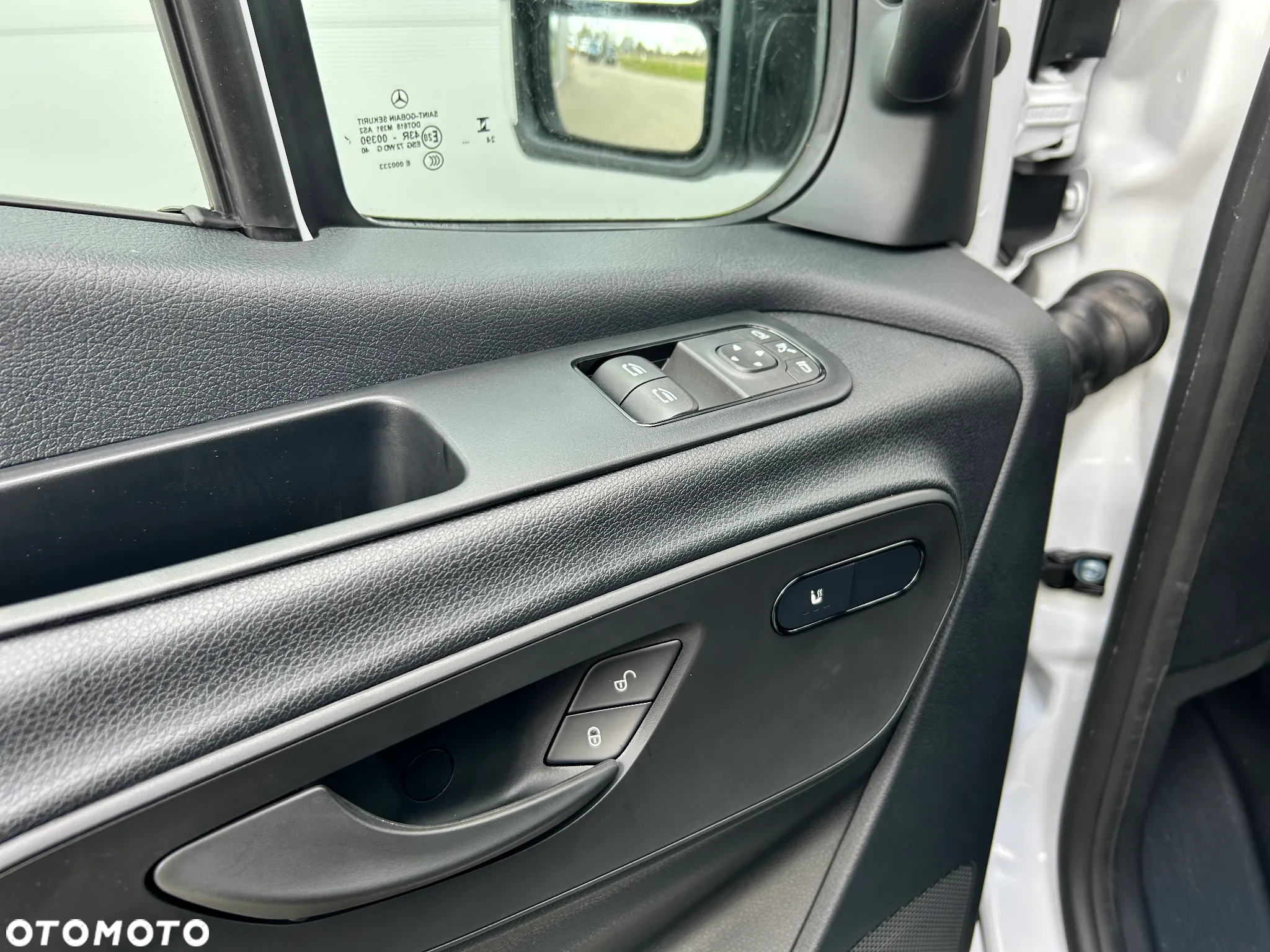 Mercedes-Benz eSPRINTER 314e FURGON DŁUGI - 21