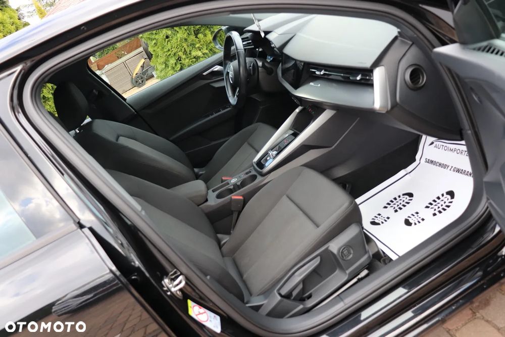 Audi A3 Sportback 35 TFSI S tronic - 8