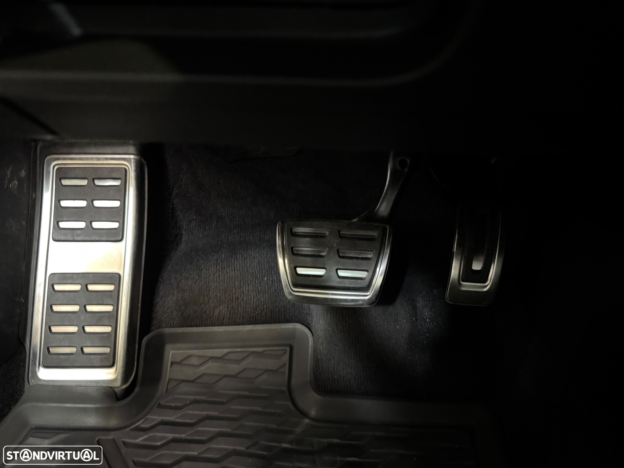VW Arteon 2.0 TDI Elegance DSG - 32