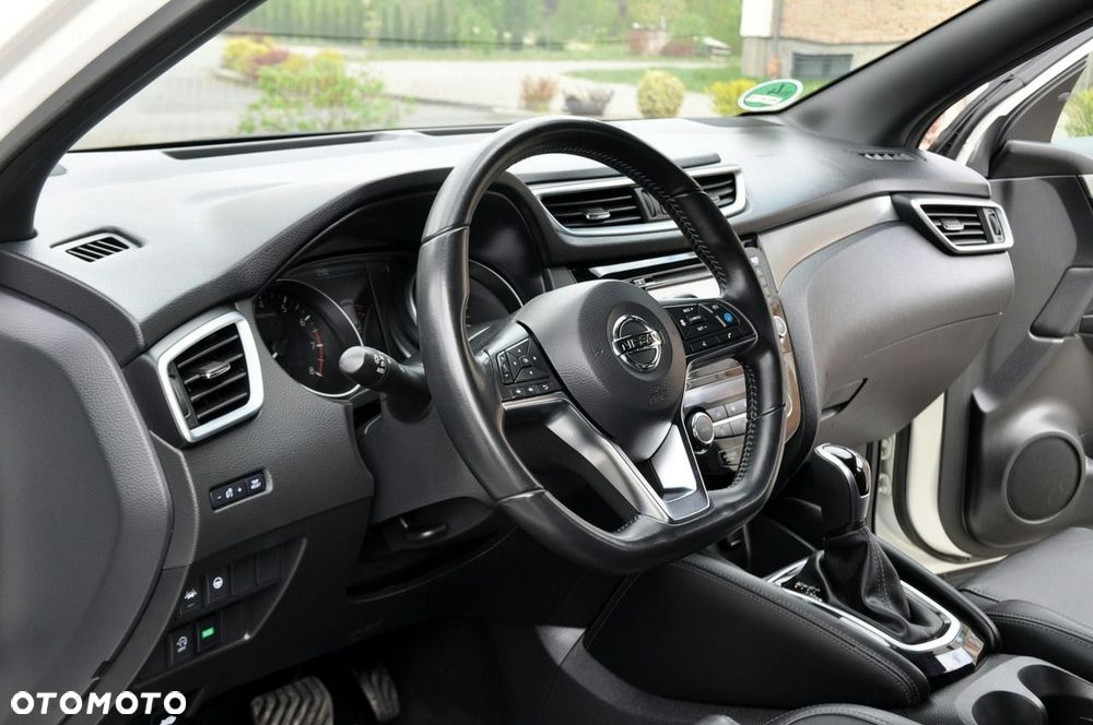 Nissan Qashqai - 22