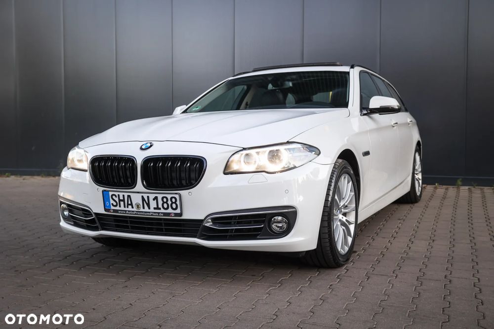 BMW Seria 5 525d xDrive Sport-Aut Modern Line - 11