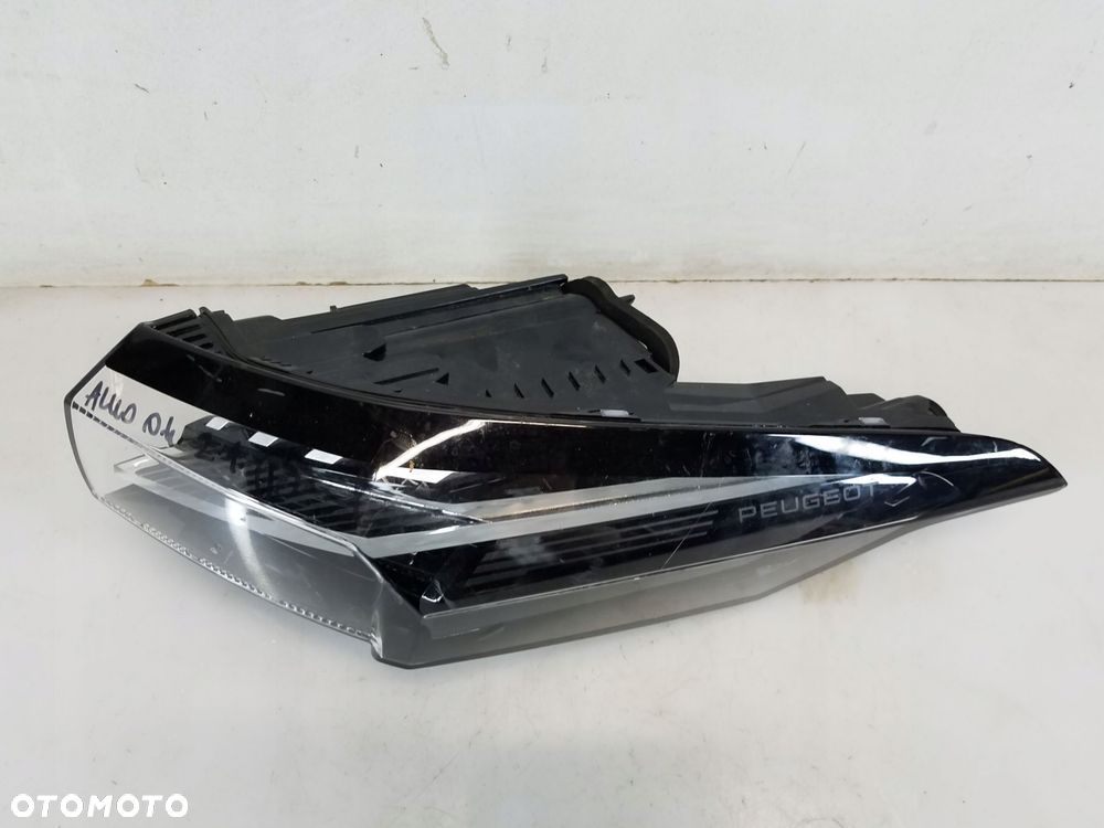 lampa tył peugeot 308 iii t10 hb - 10