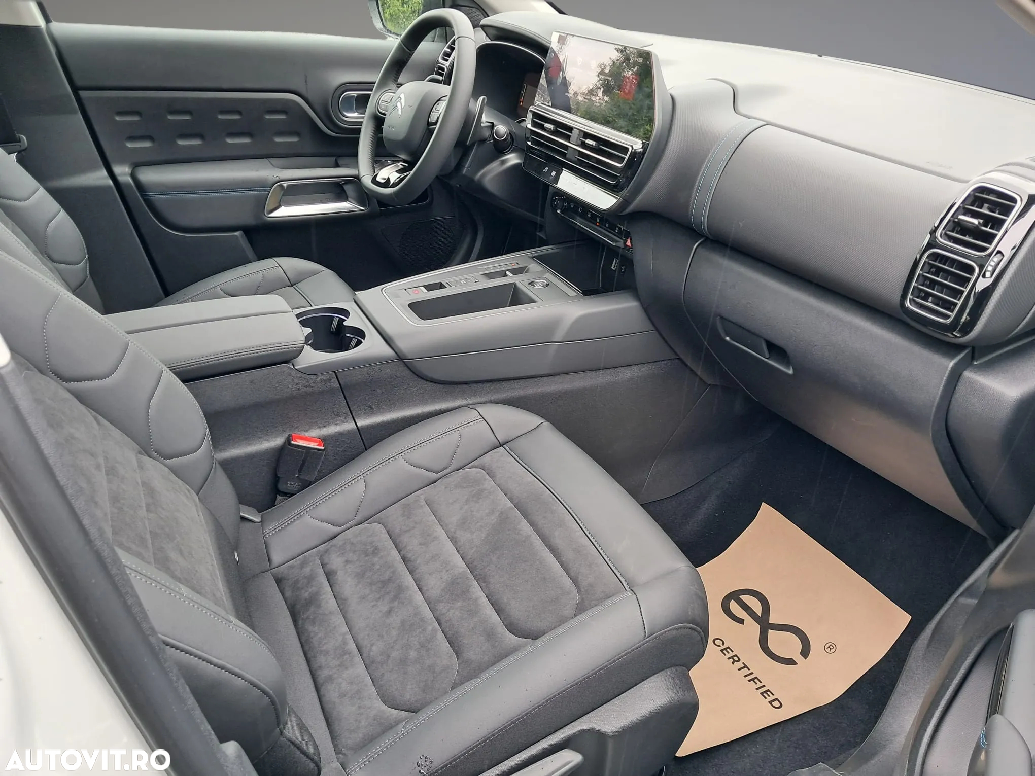Citroën C5 Aircross 1.2 PureTech S&S EAT8 Shine - 8