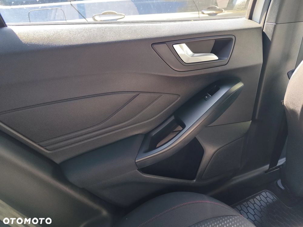 Ford Focus 1.0 EcoBoost Start-Stopp-System ST-LINE STYLE - 29