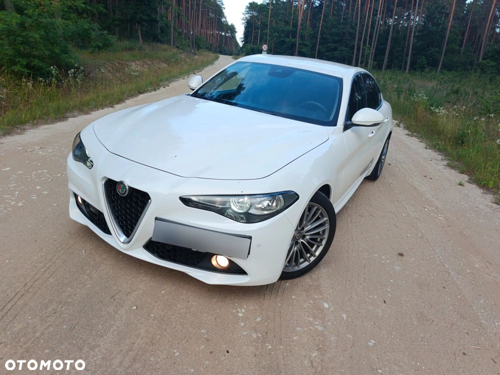 Alfa Romeo Giulia 2.0 Turbo - 21