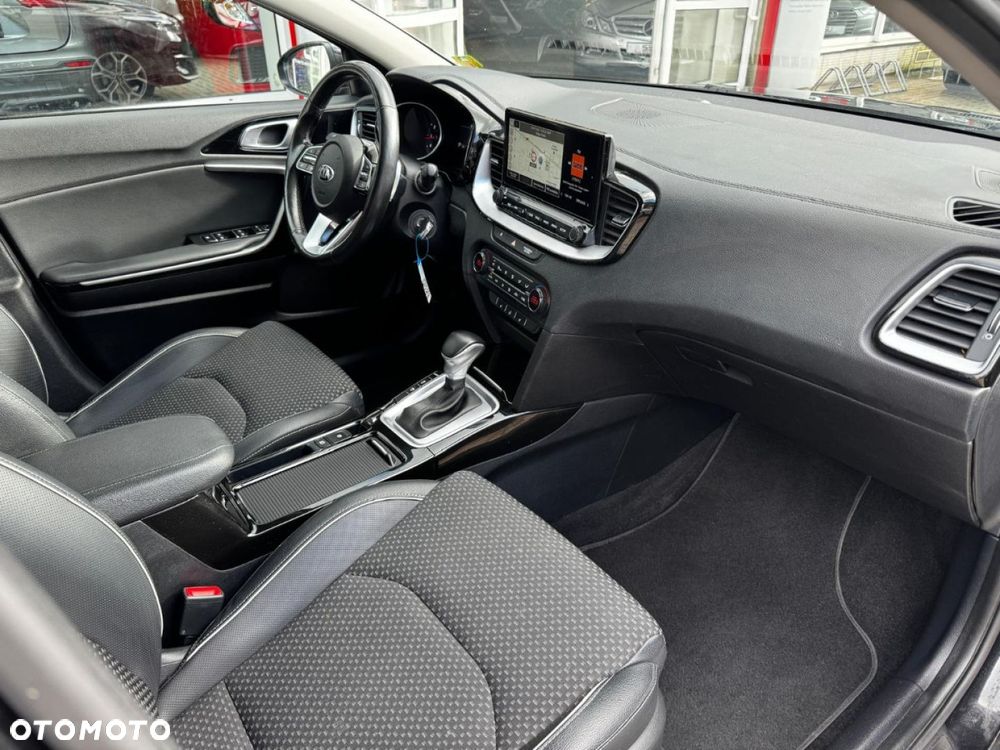 Kia XCeed 1.4 T-GDI L DCT - 20