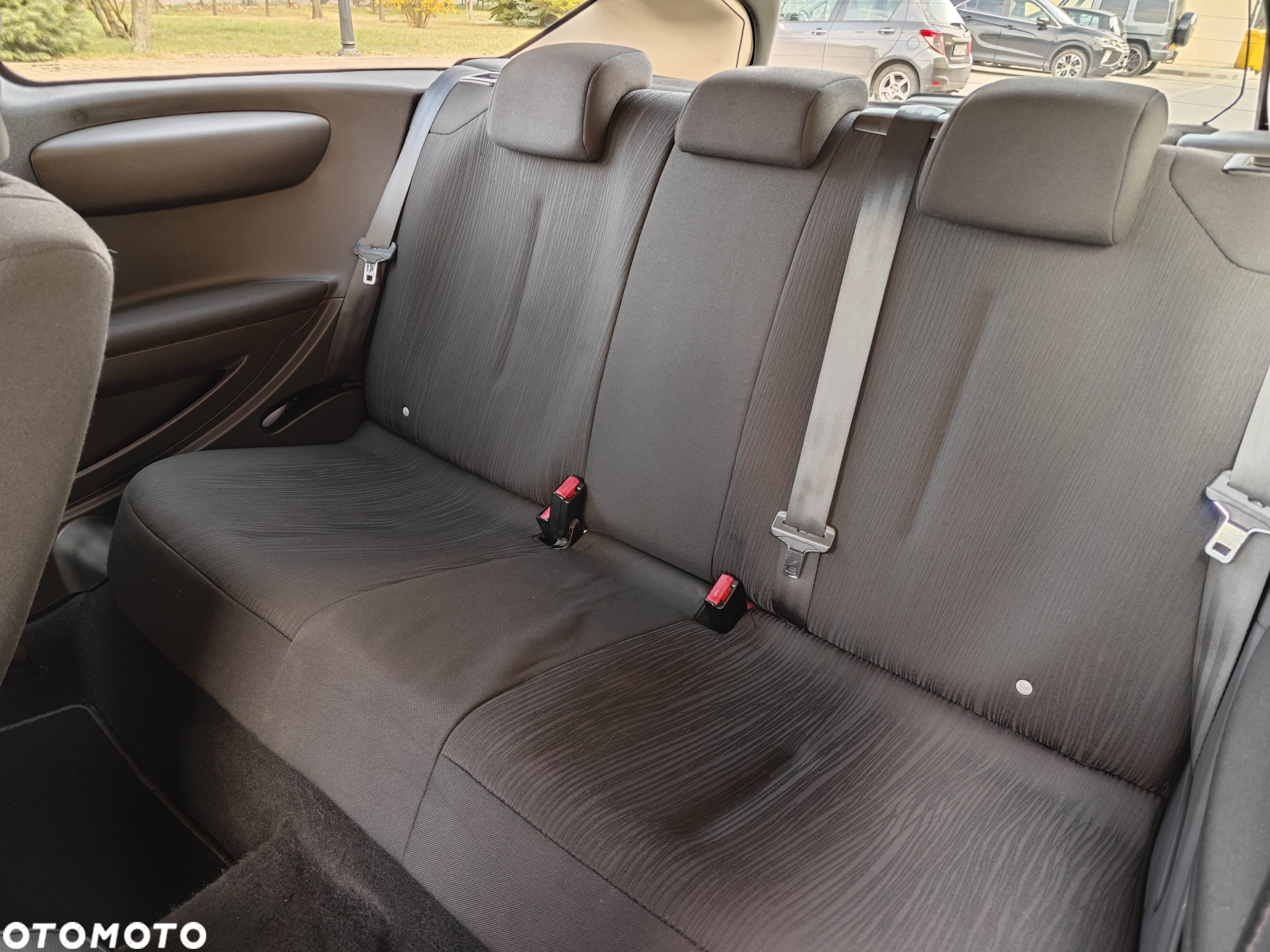 Citroën C4 Coupe 1.4 16V Advance - 15