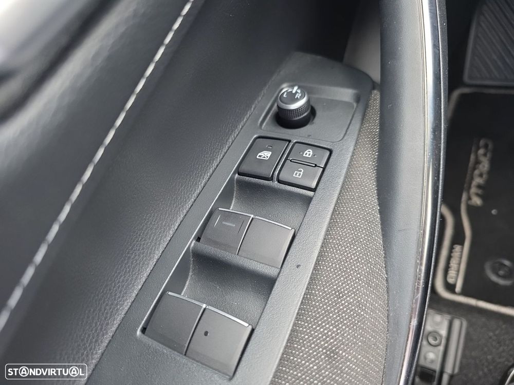 Toyota Corolla 1.8 Hybrid Comfort - 20