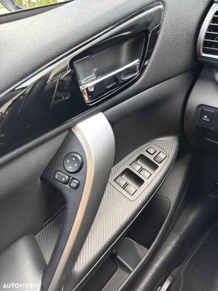 Mitsubishi Eclipse-Cross - 13