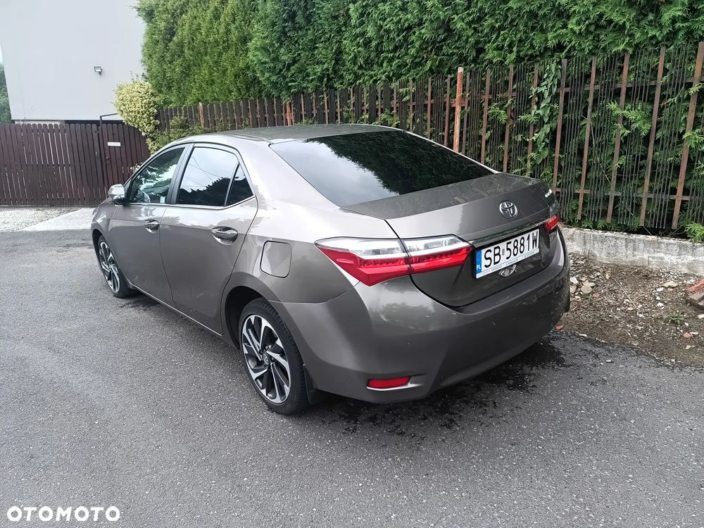 Toyota Corolla 1.6 Premium MS - 3
