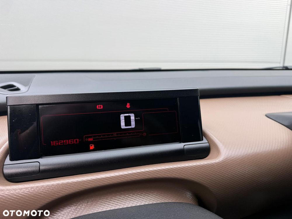 Citroën C4 Cactus 1.2 PureTech Shine S&S - 27