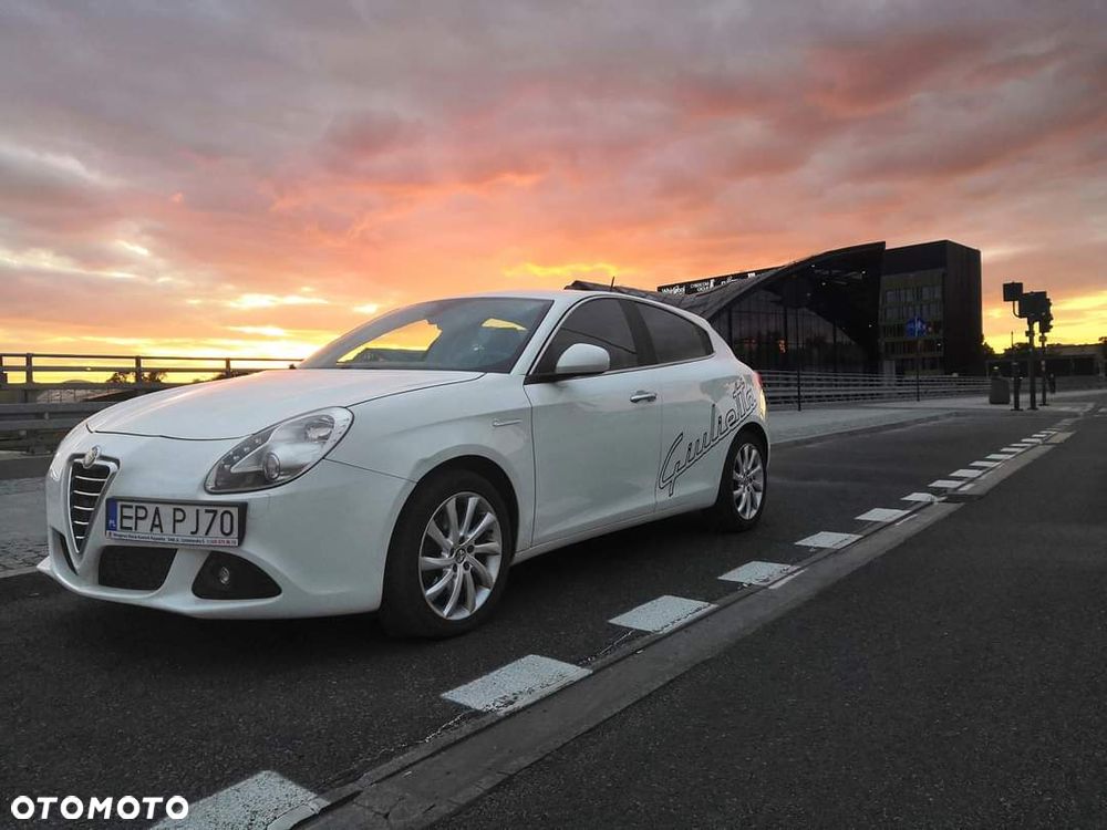 Alfa Romeo Giulietta 1.4 TB MultiAir Distinctive - 3