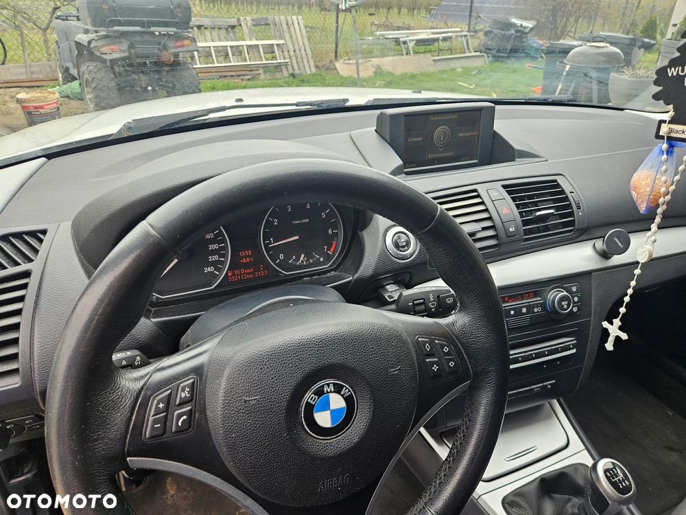 BMW Seria 1 - 17