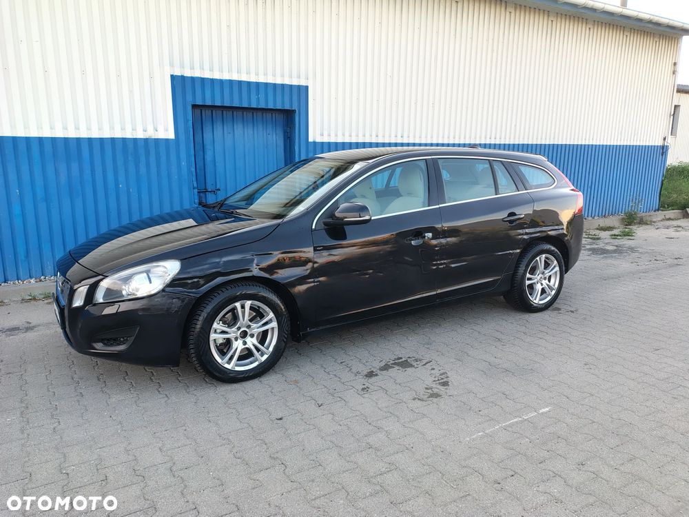 Volvo V60 - 11