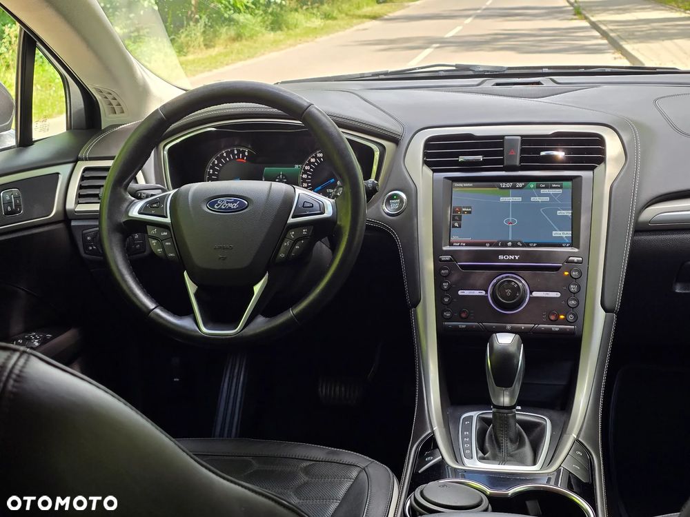 Ford Mondeo 2.0 TDCi PowerShift-Aut Allrad Vignale - 29