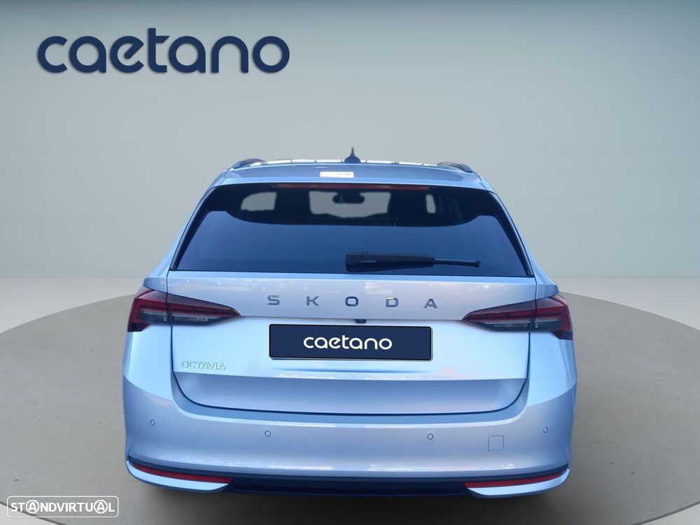 Skoda Octavia Break 2.0 TDI DSG - 21