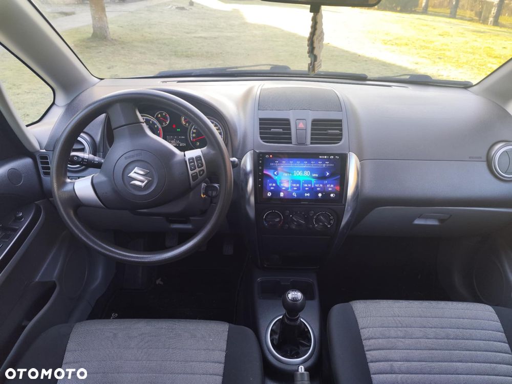 Suzuki SX4 1.6 VVT 4x4 Comfort - 8