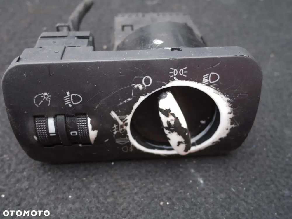 AUDI A3 8L LIFT PANEL STEROWANIA PRZEŁĄCZNIK ŚWIATEŁ 8L1941531J - 1