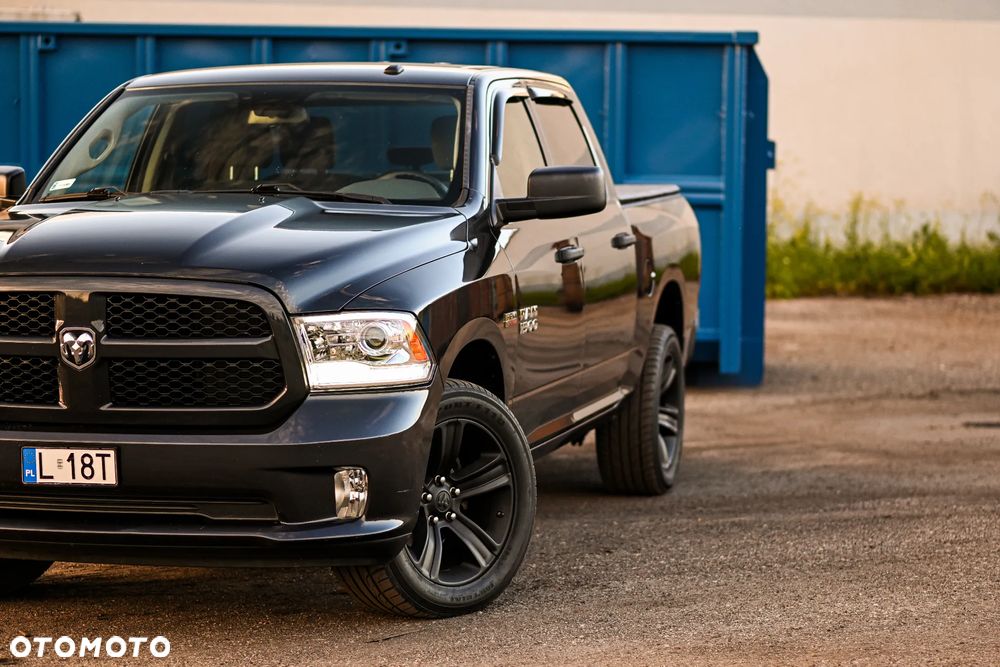 Dodge RAM 1500 5.7 4x4 - 4