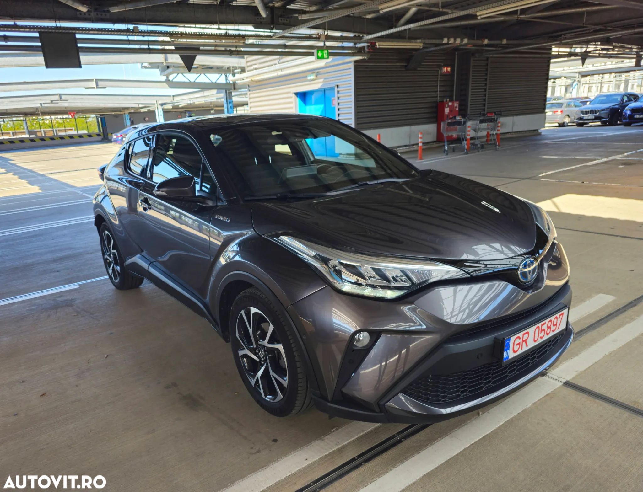 Toyota C-HR 2.0 Hybrid Team Deutschland - 1