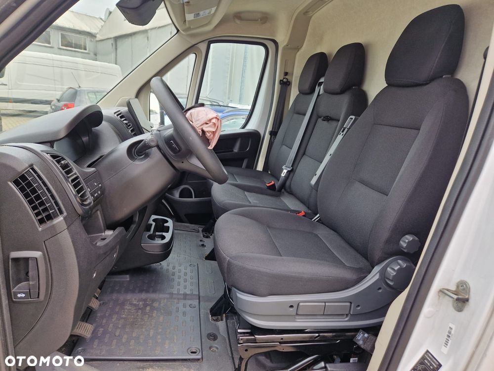 Opel Movano - 10