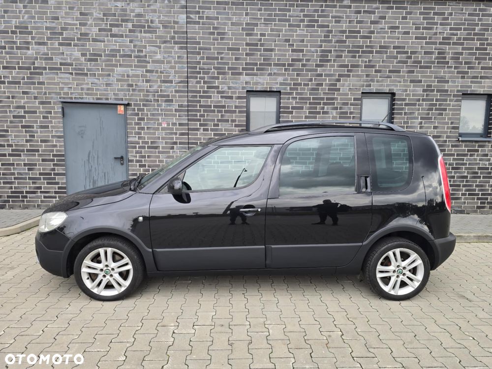Skoda Roomster 1.6 TDI DPF Scout PLUS EDITION - 9