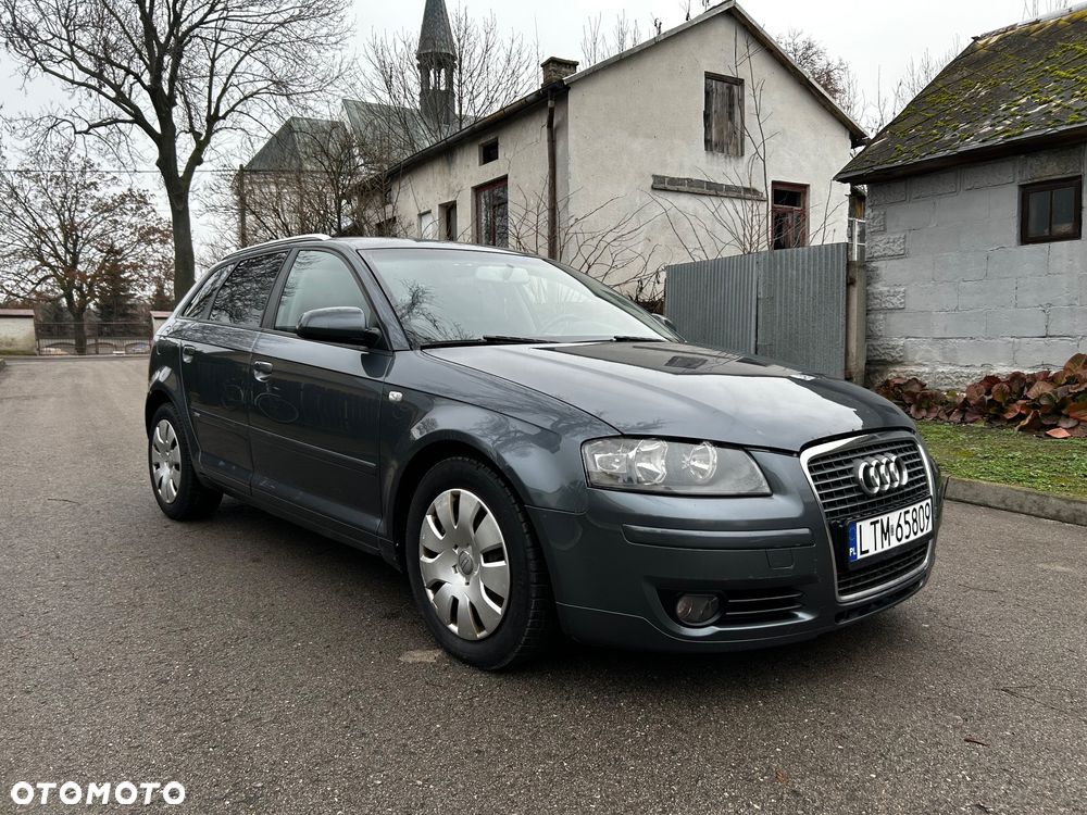 Audi A3 Sportback 2.0 TDI DPF Attraction - 3