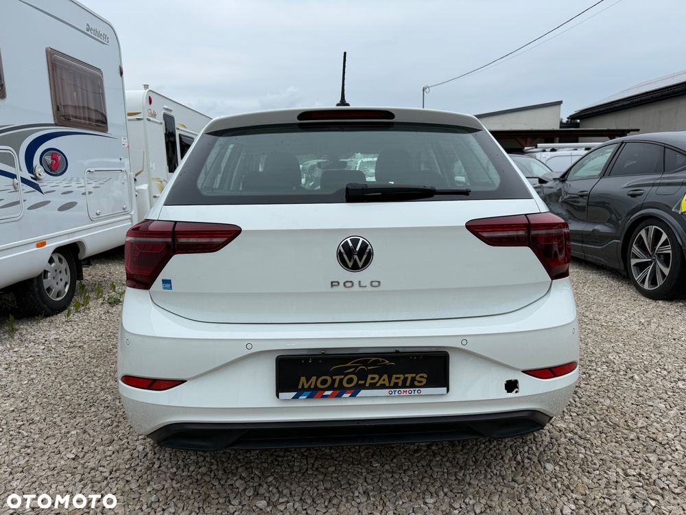 Volkswagen Polo - 2