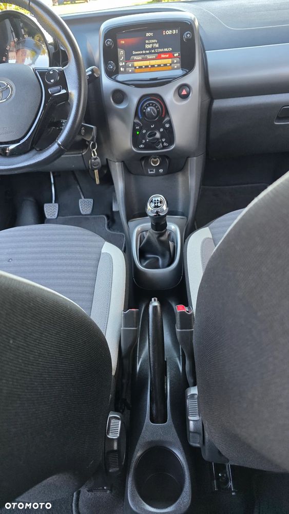 Toyota Aygo x-play club - 27