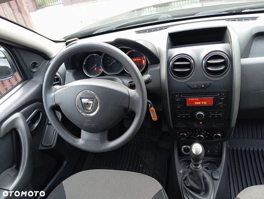 Dacia Duster 1.6 Laureate - 26