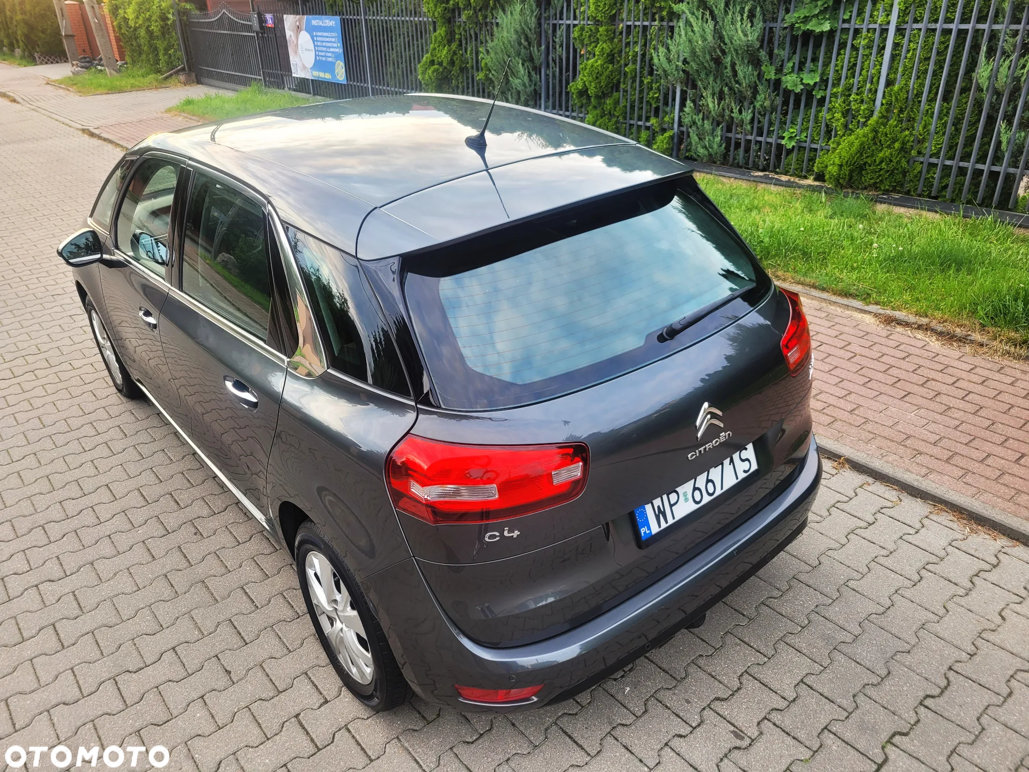 Citroën C4 Picasso 1.6 THP Exclusive - 14