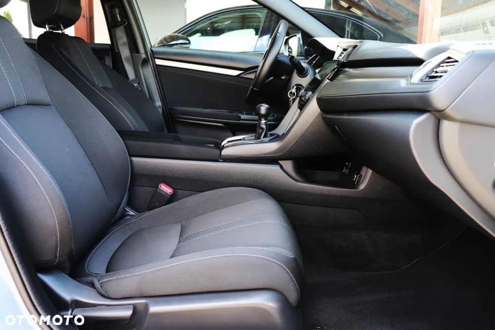 Honda Civic 1.5 i-VTEC Turbo Sport - 25