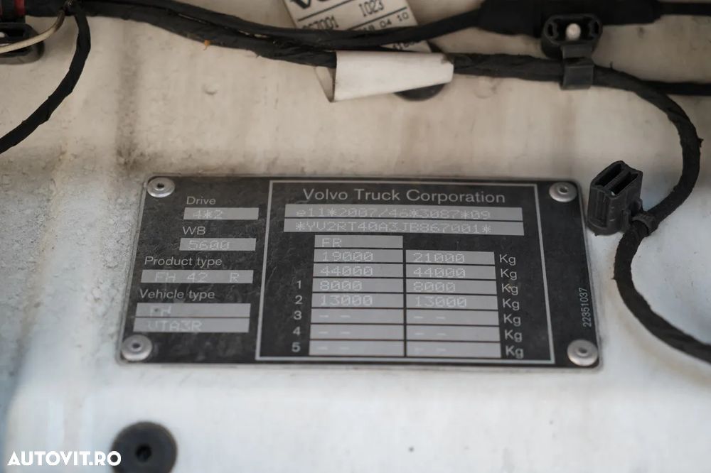 Volvo FH 500 / TANDEM 120 M3 / RIDICABIL / I-PARK COOL / + CAPOTĂ FRESH / PUNTE RIDICABILĂ / SAF / PODEA REZISTENTĂ - 32