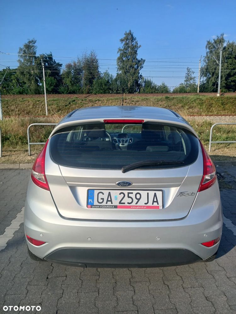 Ford Fiesta 1.25 Silver X (Ambiente) - 5
