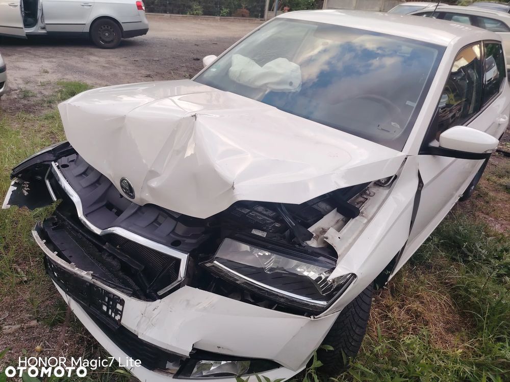 Skoda Fabia 1.0 TSI Drive 125 - 2