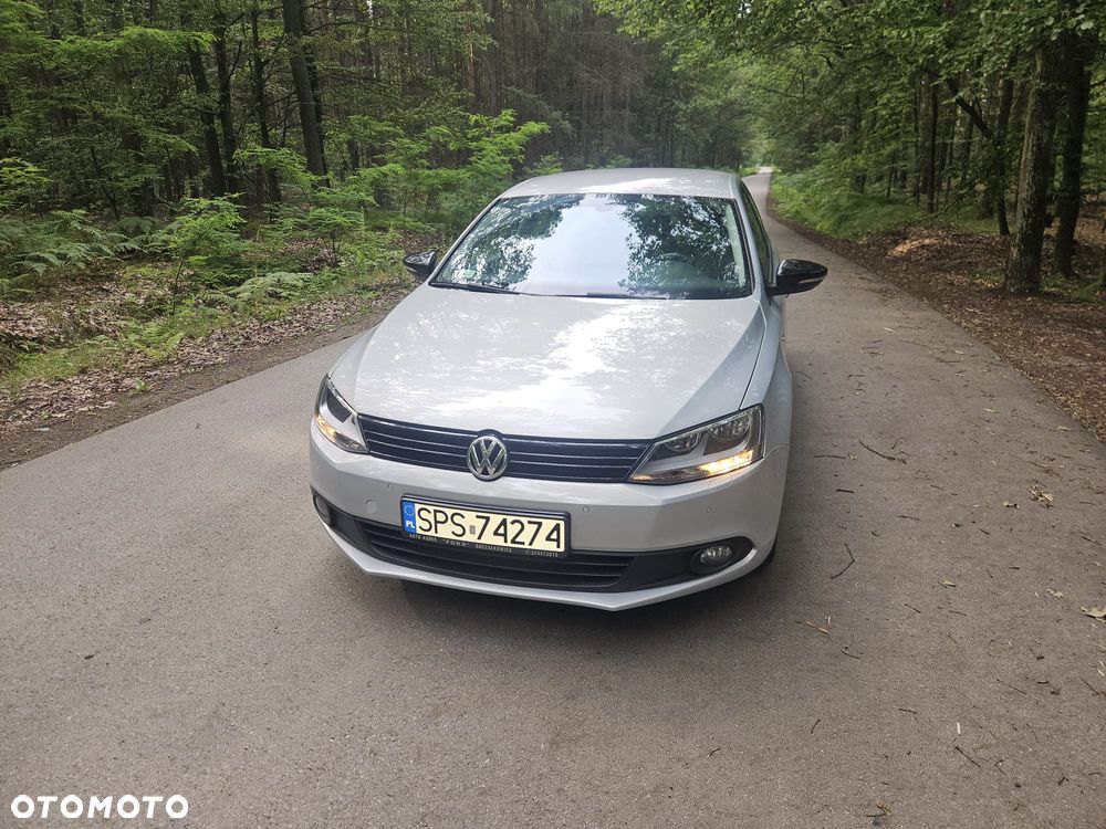 Volkswagen Jetta 1.2 TSI Comfortline - 3