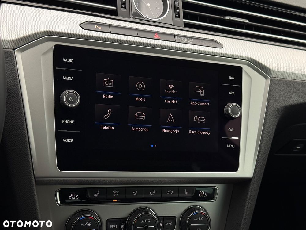 Volkswagen Passat 2.0 TDI (BlueMotion Technology) Comfortline - 20