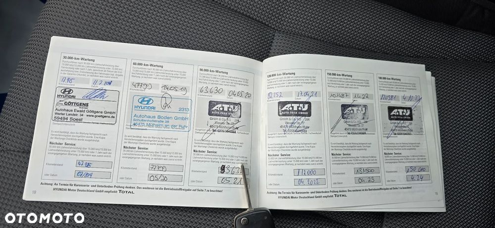 Hyundai i30 blue Kombi 1.4 YES Gold - 38