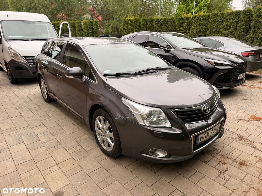 Toyota Avensis 2.0 Sol plus MS - 1