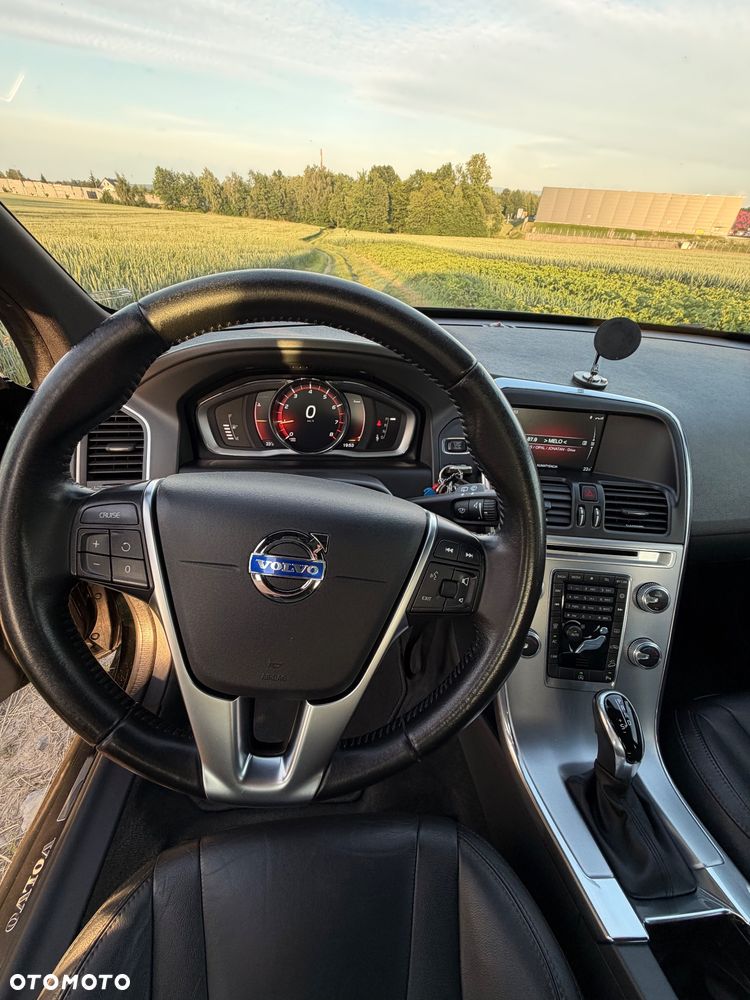 Volvo XC 60 T5 AWD Drive-E Summum - 8