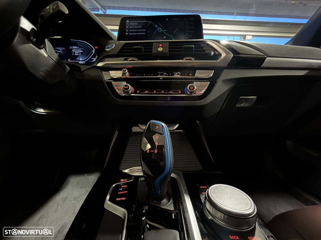 BMW iX3 Inspiring - 44