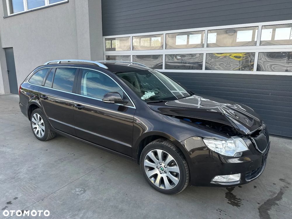 Skoda Superb 2.0 TDI 4x4 Ambition DSG - 3
