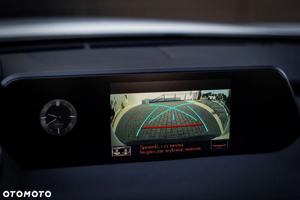Lexus UX 250h GPF F Impression 2WD - 16