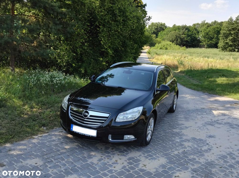 Opel Insignia - 1