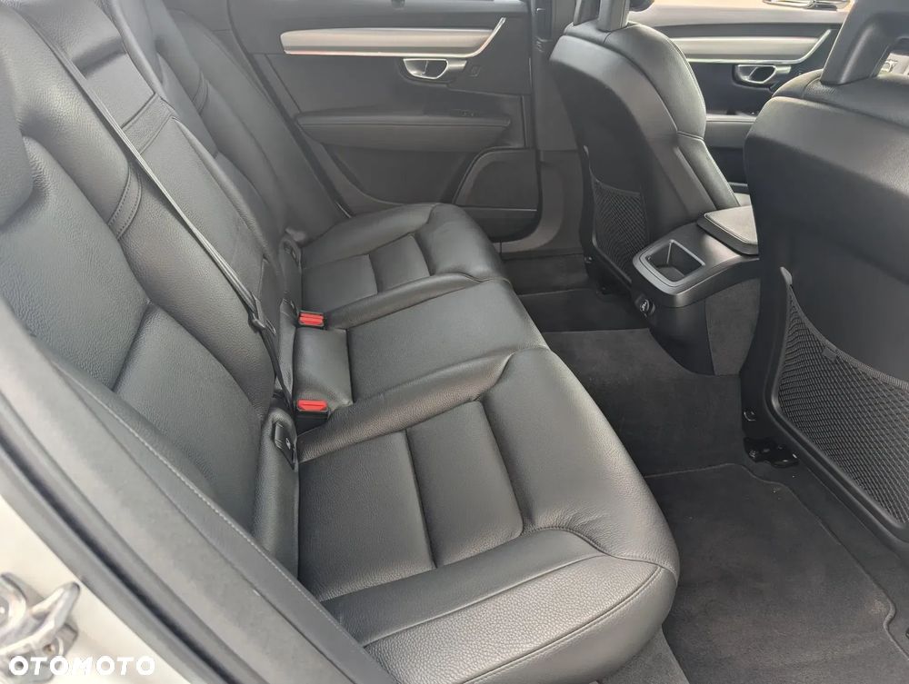 Volvo S90 - 7