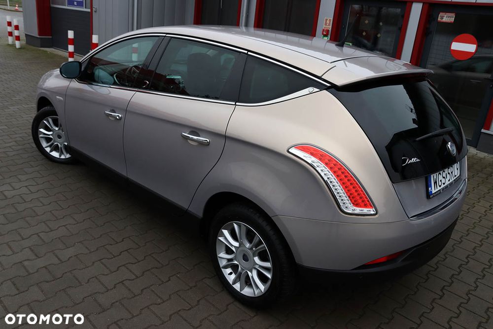 Lancia Delta 1.4 T-Jet 16v Argento - 9