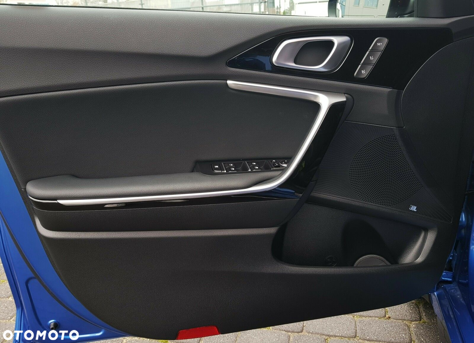 Kia ProCeed - 10